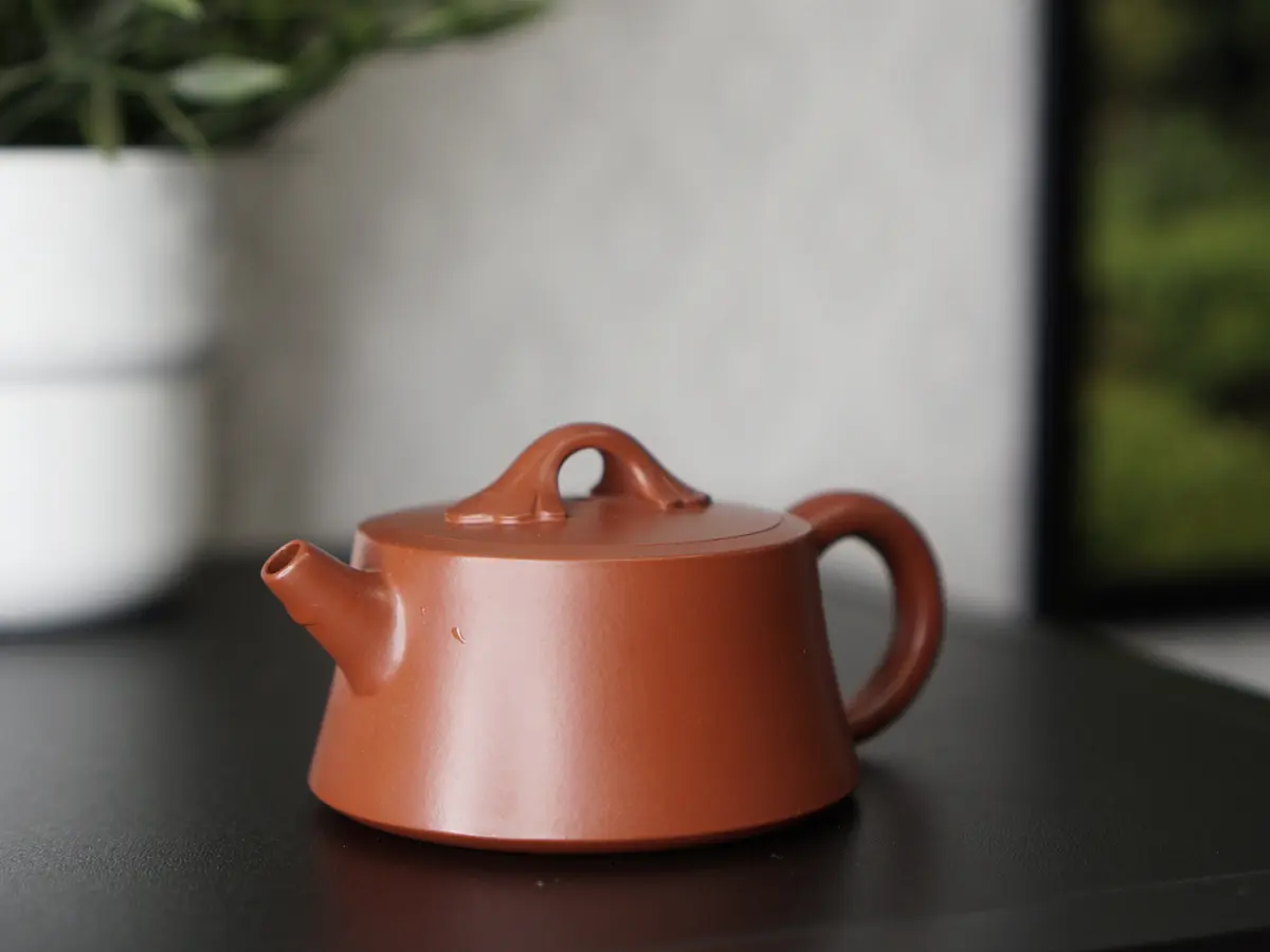 Исинский чайник, 100 мл, № 348