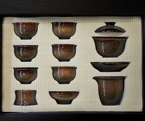 Подарочный чайный набор посуды №3 | Коричневый