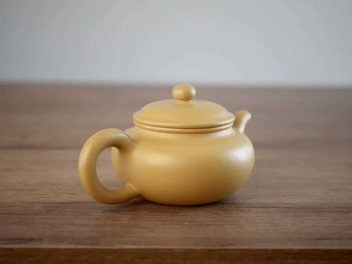 Исинский чайник, 102 мл, № 517