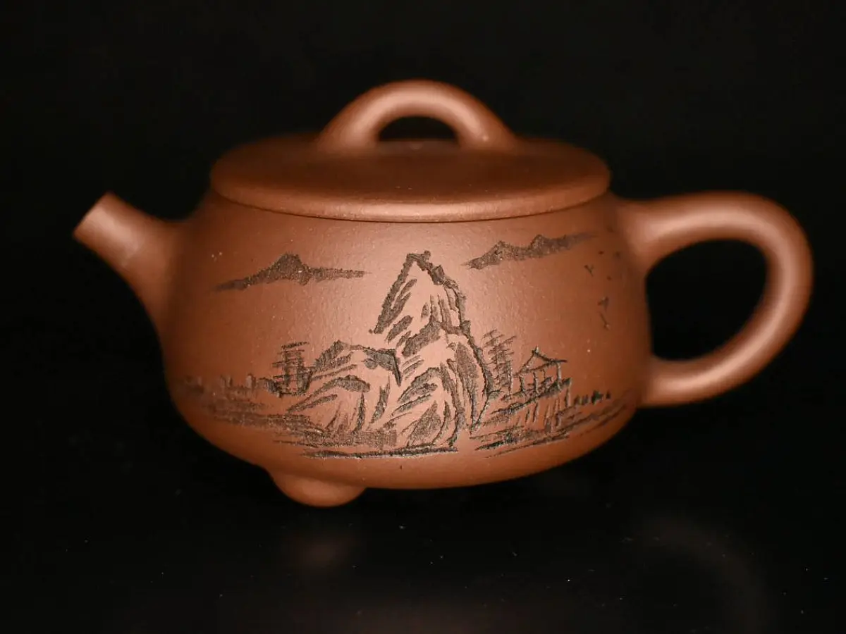 Исинский чайник, 100 мл, № 51