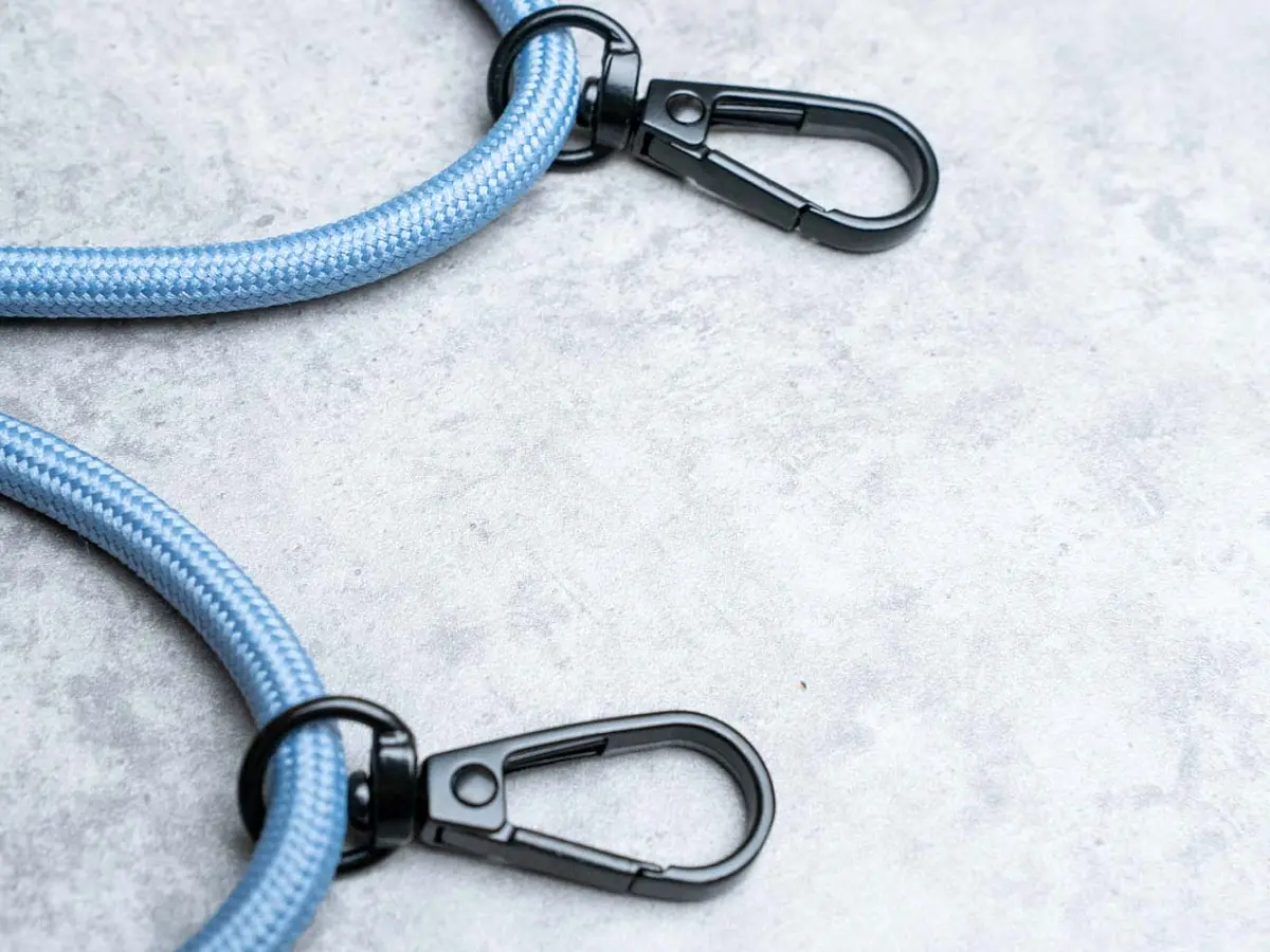 Шнурок для колбы, синий