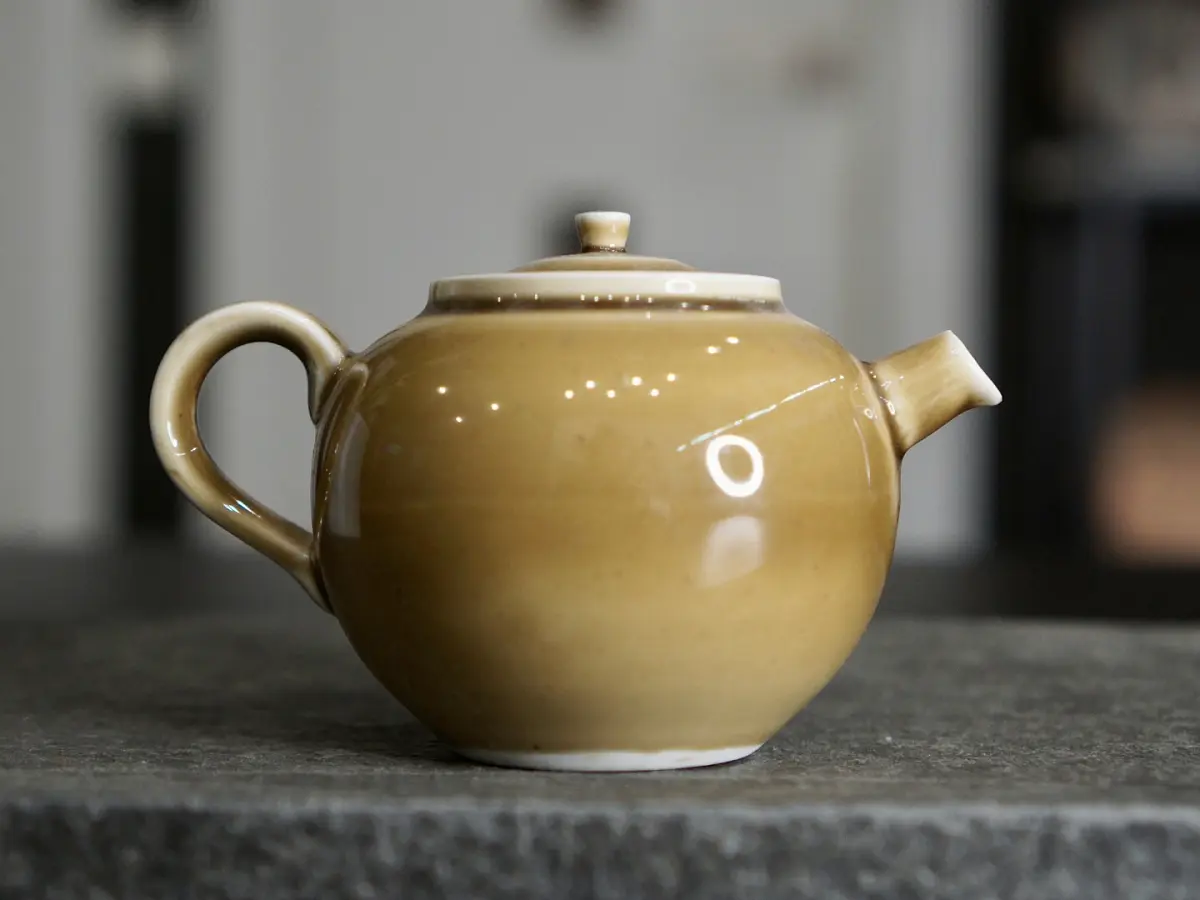 Чайник № 6, керамика Цзиндэчжэнь, 209 мл