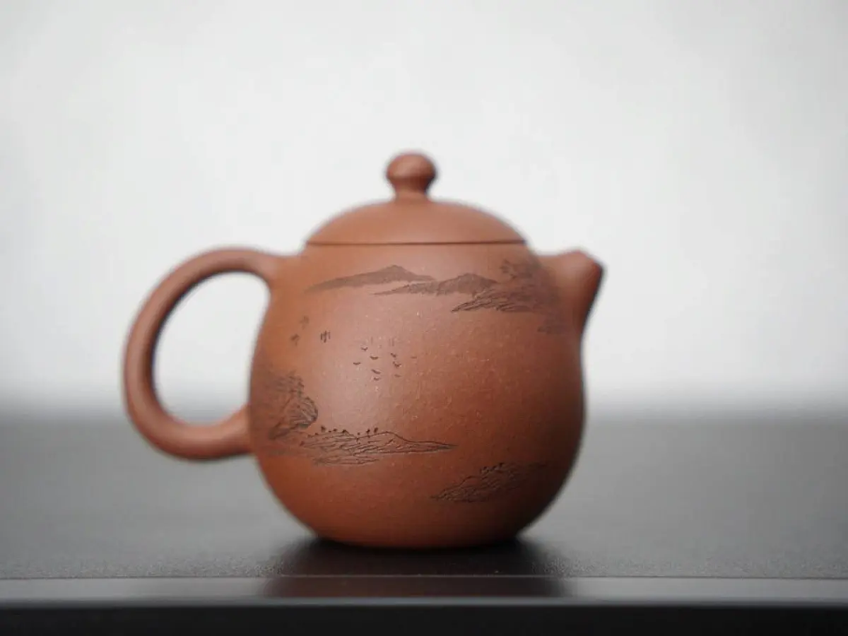 Исинский чайник, 80 мл, № 19