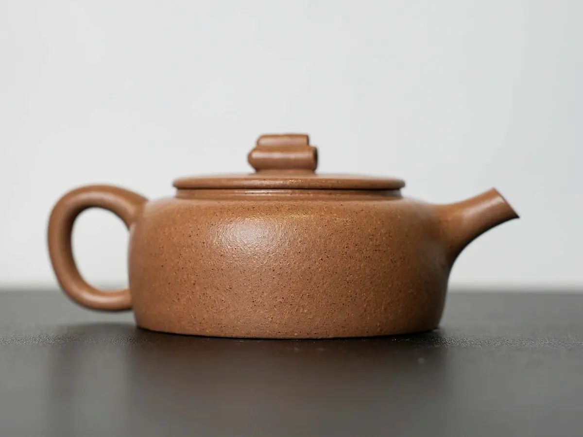 Исинский чайник, 115 мл, № 539