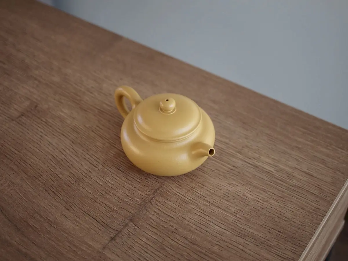 Исинский чайник, 102 мл, № 517