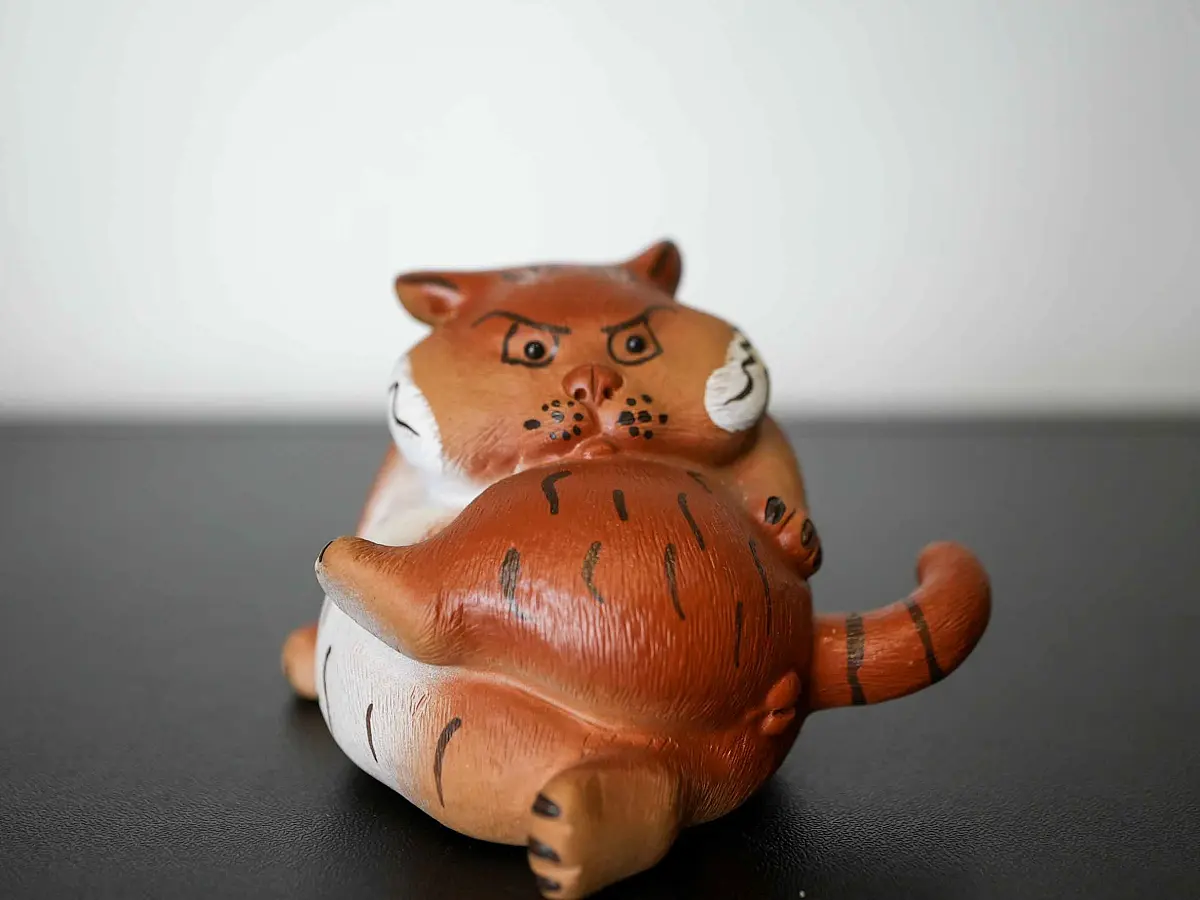 Чайная фигурка «Тигр» № 99, исинская глина