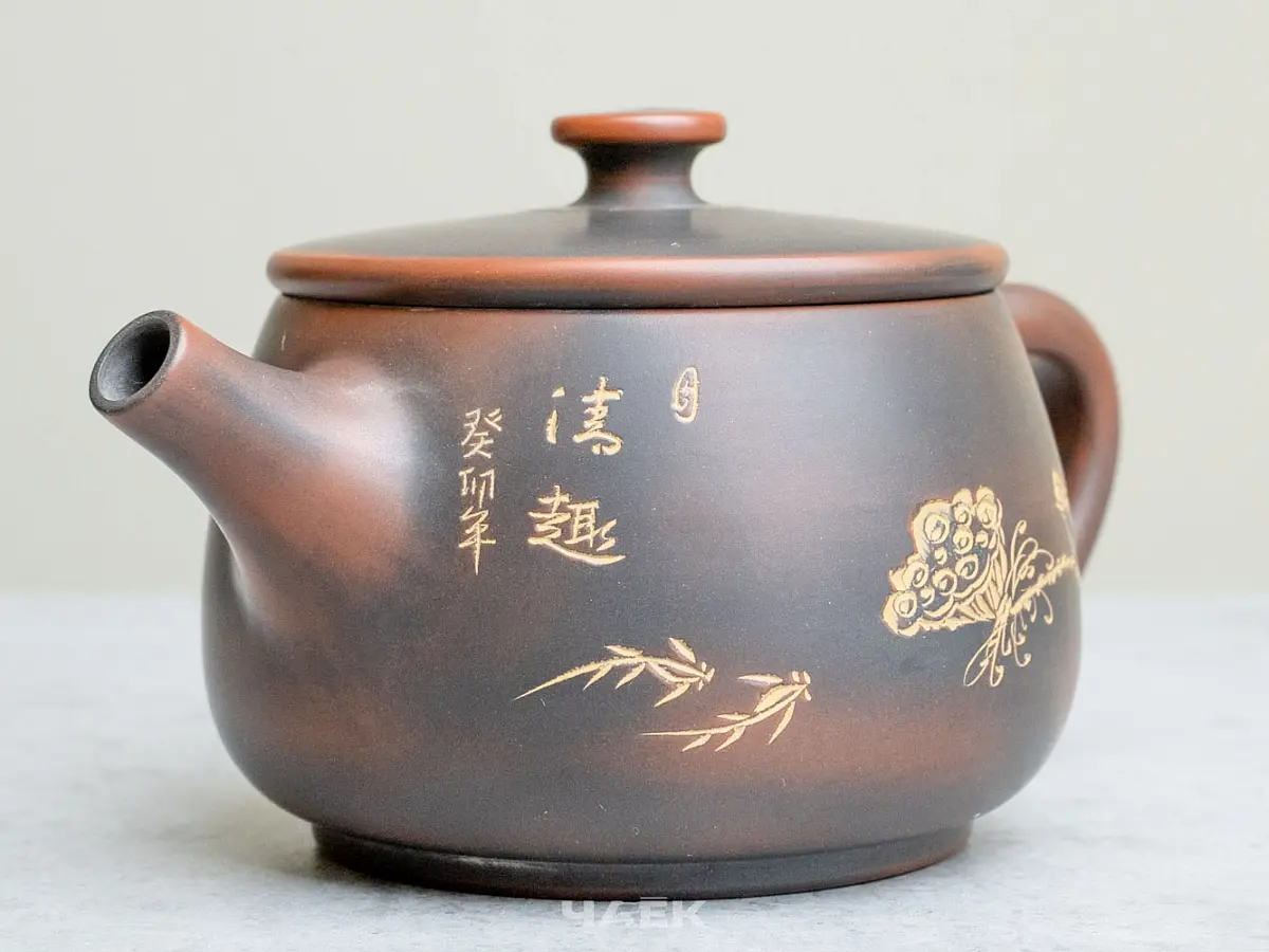Чайник из Гуанси № 197, керамика Циньчжоу, 160 мл