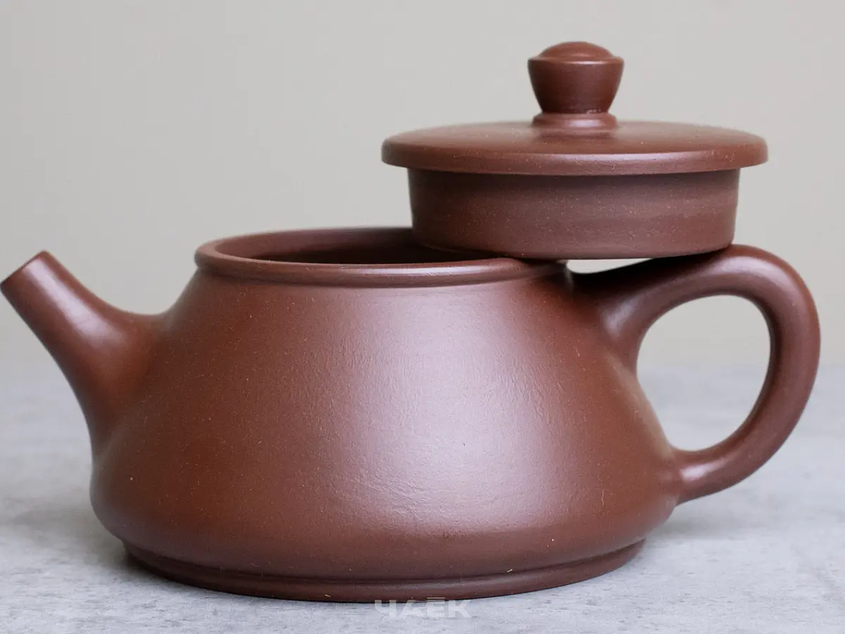 Исинский чайник, 121 мл, № 649