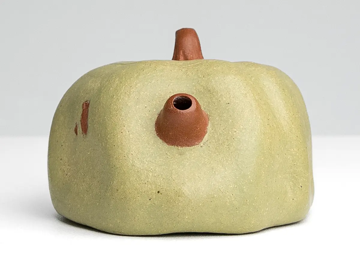 Исинский чайник, 100 мл, № 556