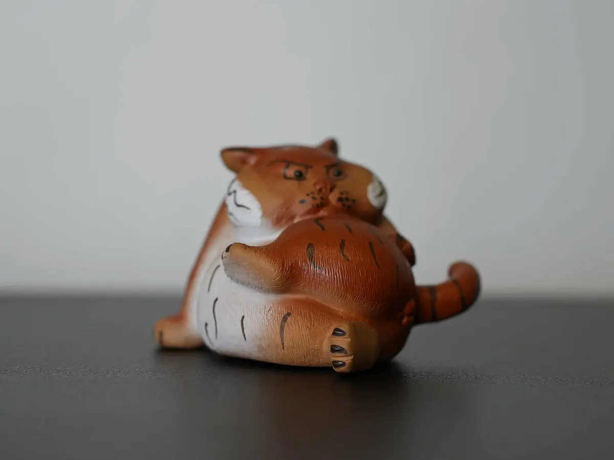 Чайная фигурка «Тигр» № 99, исинская глина