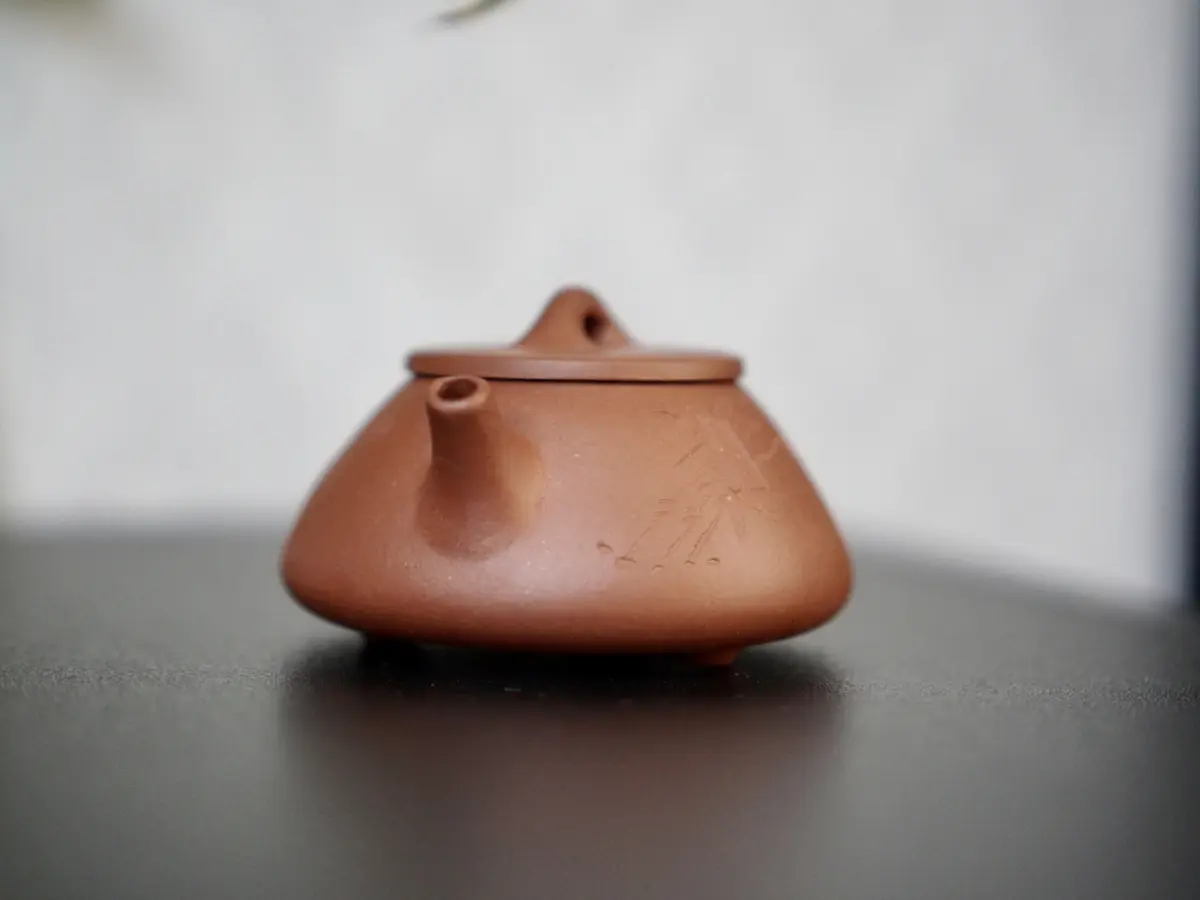 Исинский чайник, 80 мл, № 367