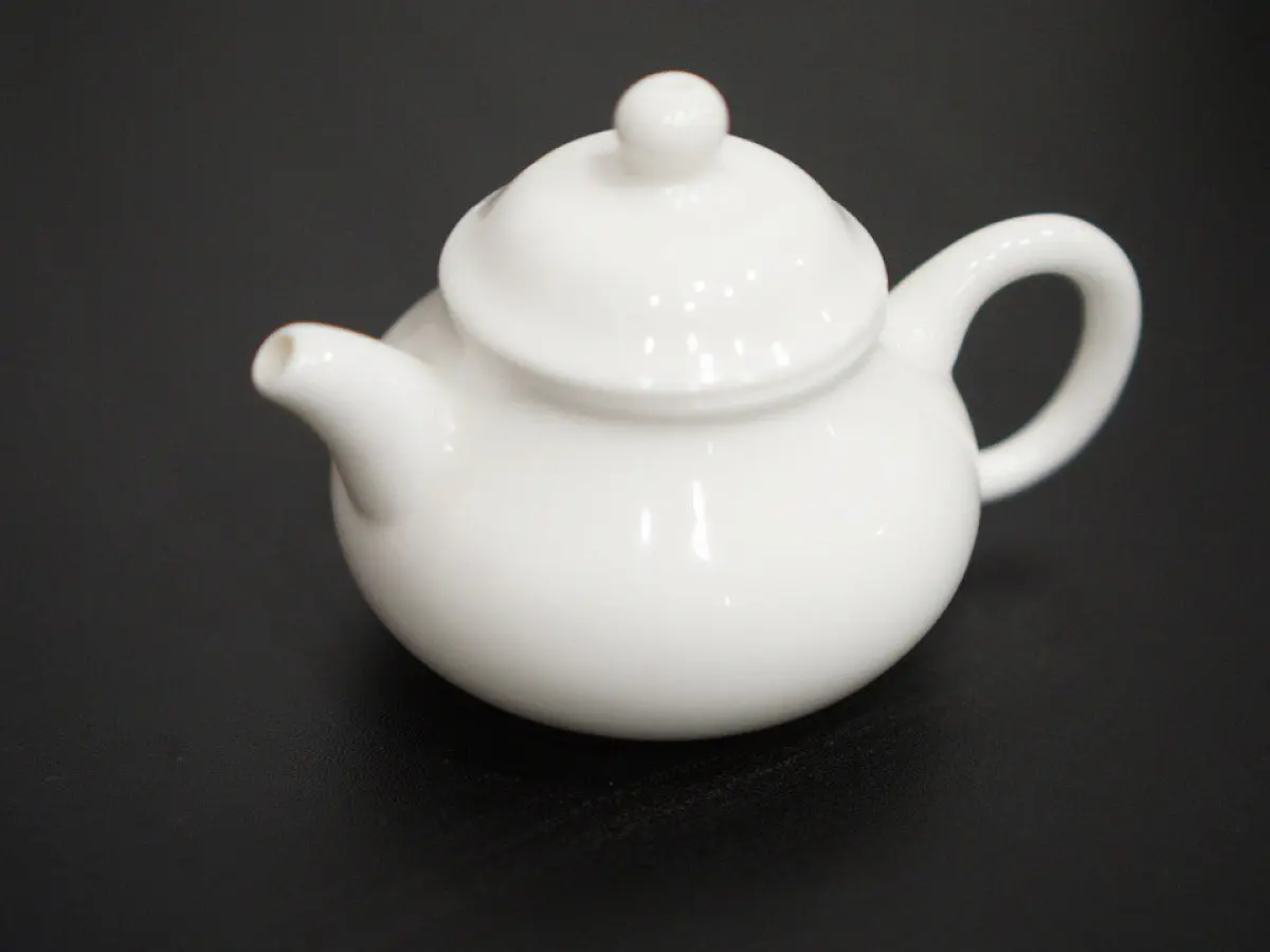 Чайник 3, фарфор Цзиндэчжэнь, 110 мл
