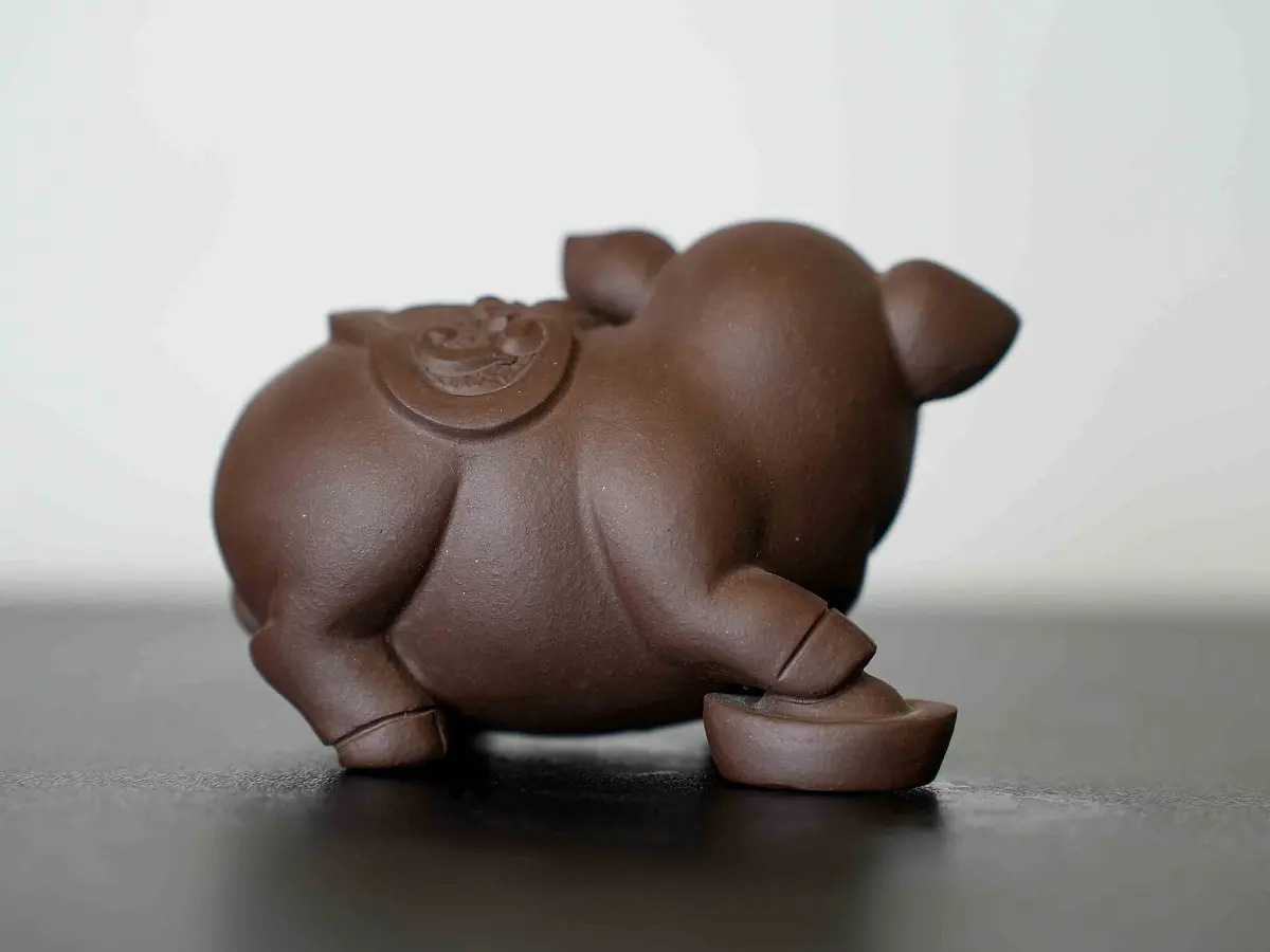 Чайная фигурка «Поросёнок» № 95, исинская глина