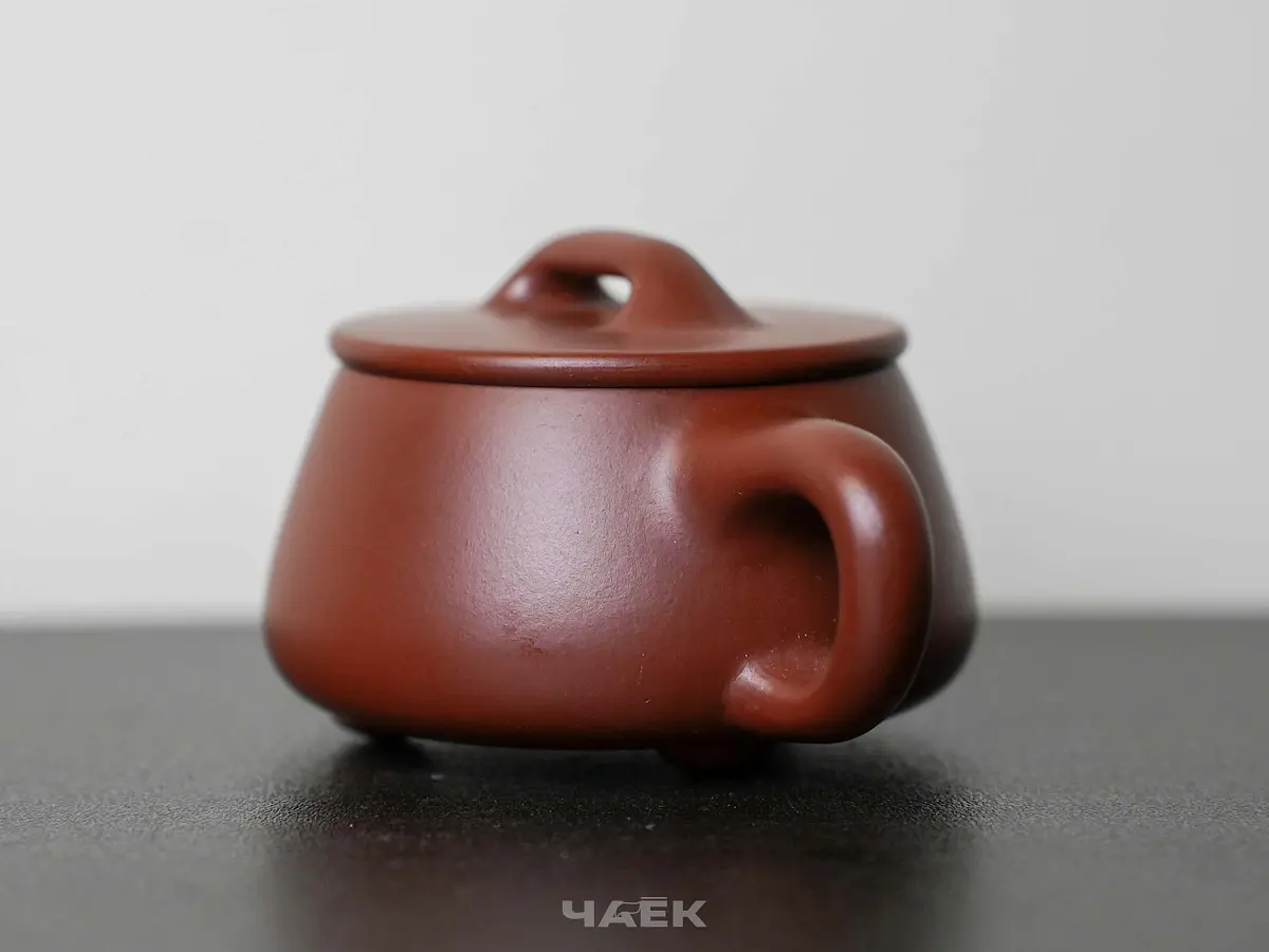 Исинский чайник, 115 мл, № 562