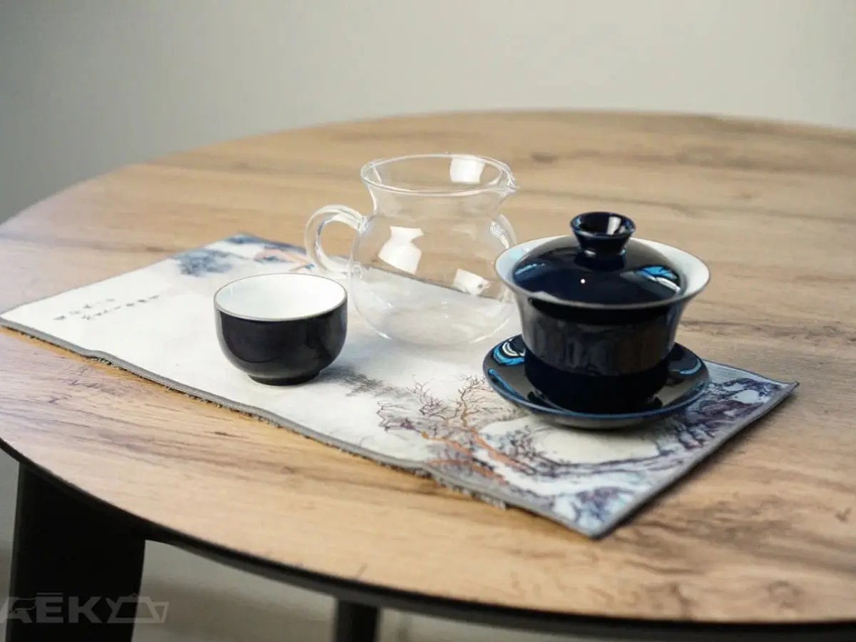 Набор чайной посуды «Лаконичный сапфир»