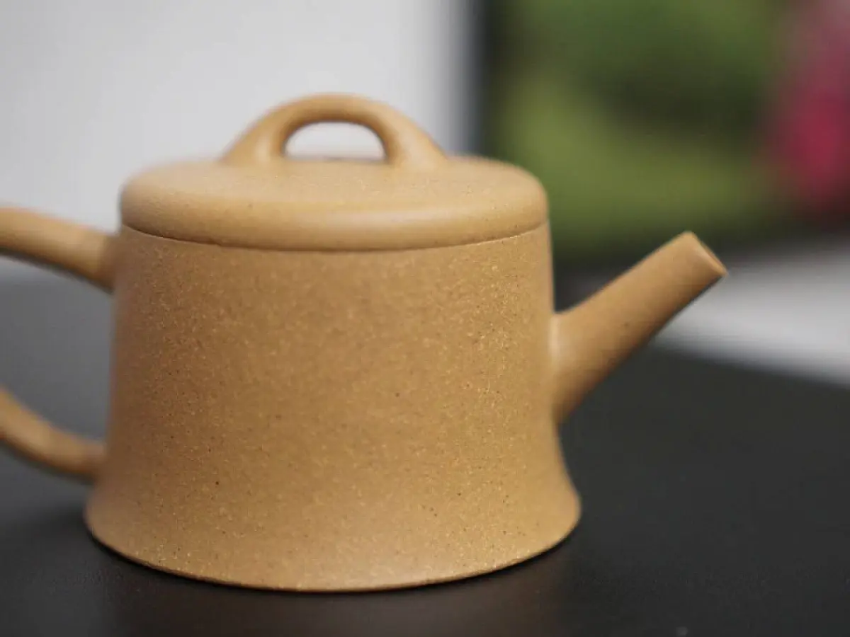 Исинский чайник, 90 мл, № 30