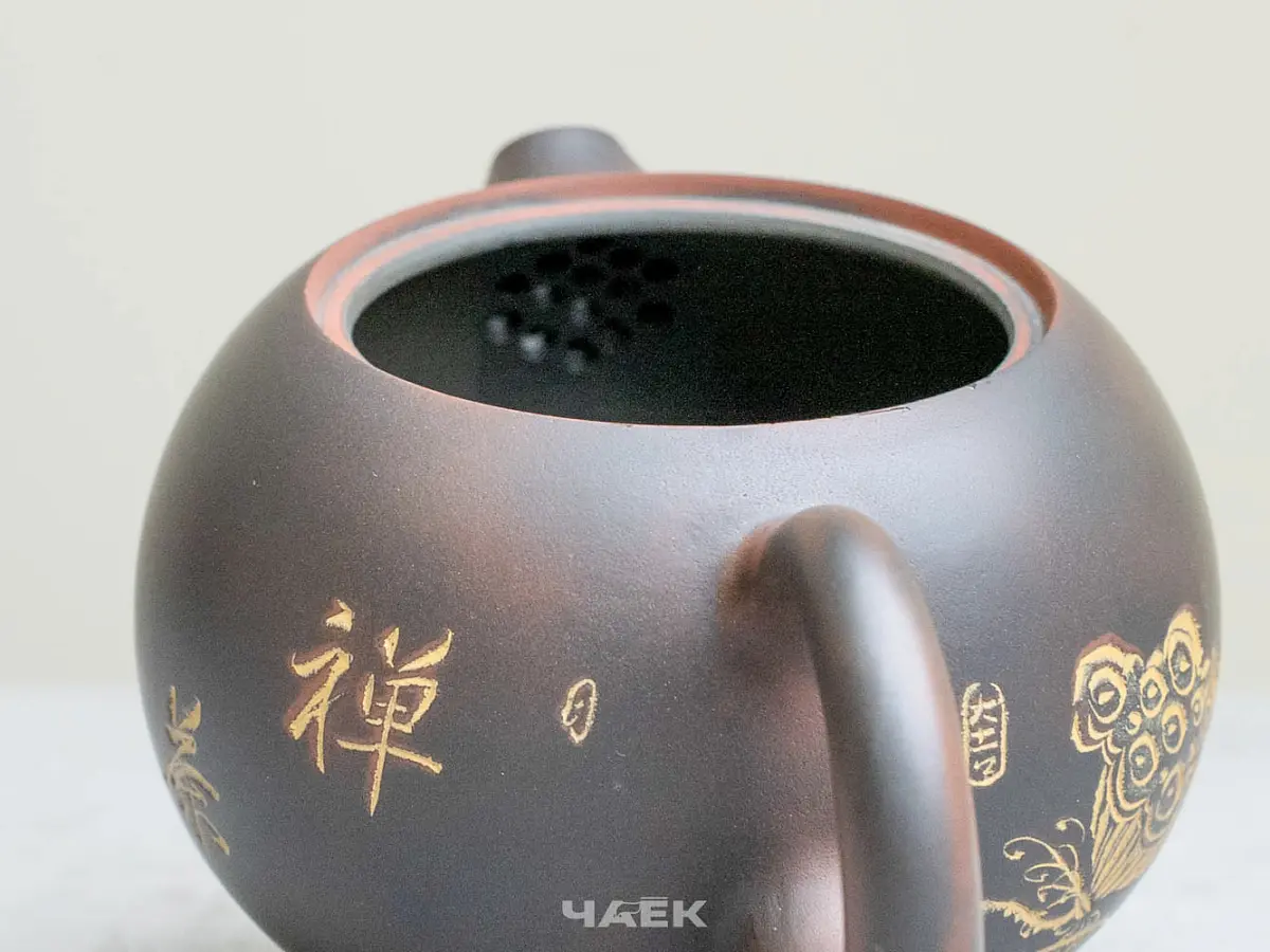 Чайник из Гуанси № 195, керамика Циньчжоу, 163 мл