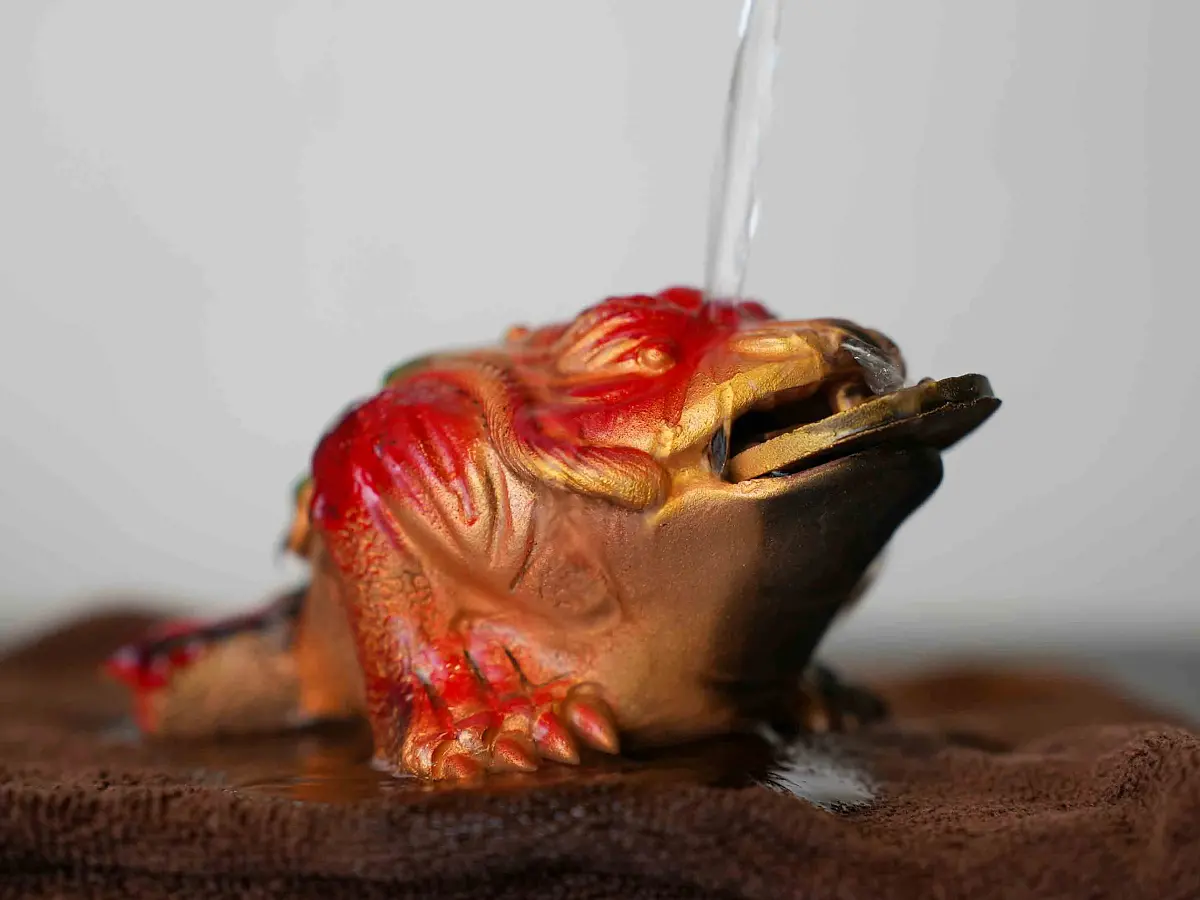 Чайная фигурка «Денежная жаба» № 61, исинская глина