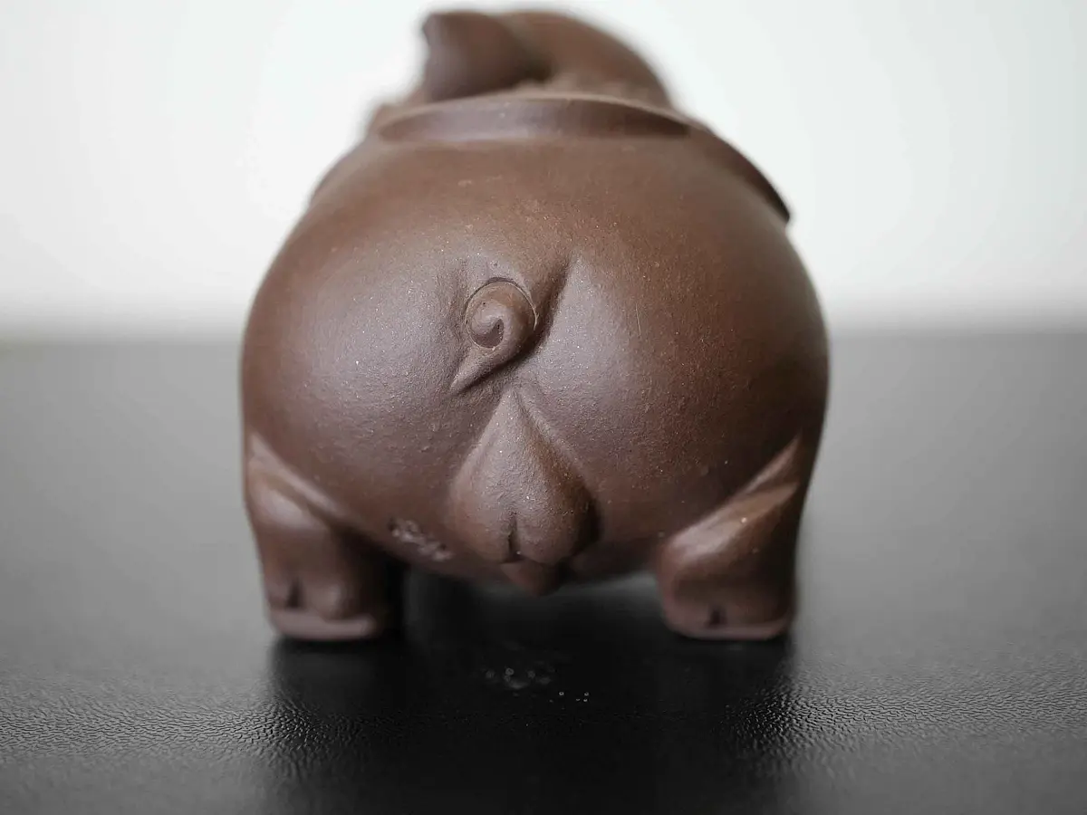 Чайная фигурка «Поросёнок» № 95, исинская глина