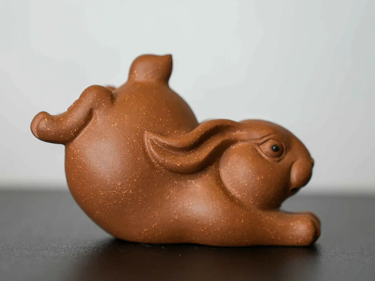 Чайная фигурка «Заяц» № 89, исинская глина