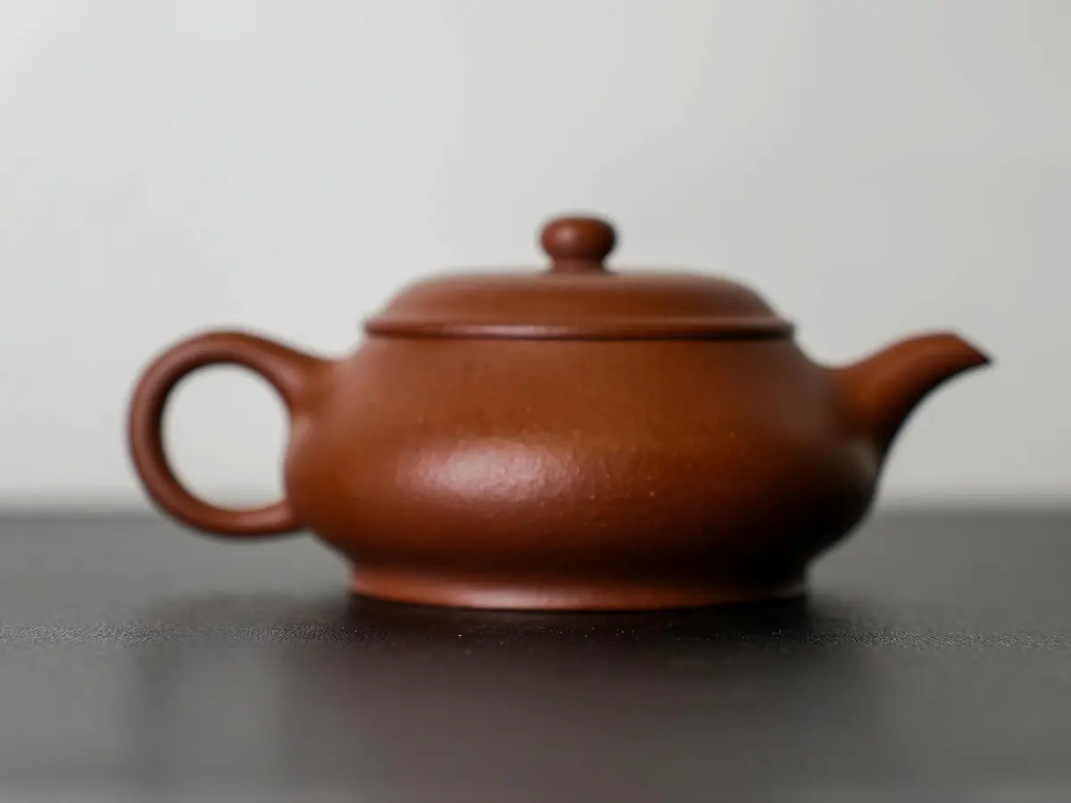 Исинский чайник, 94 мл, № 560