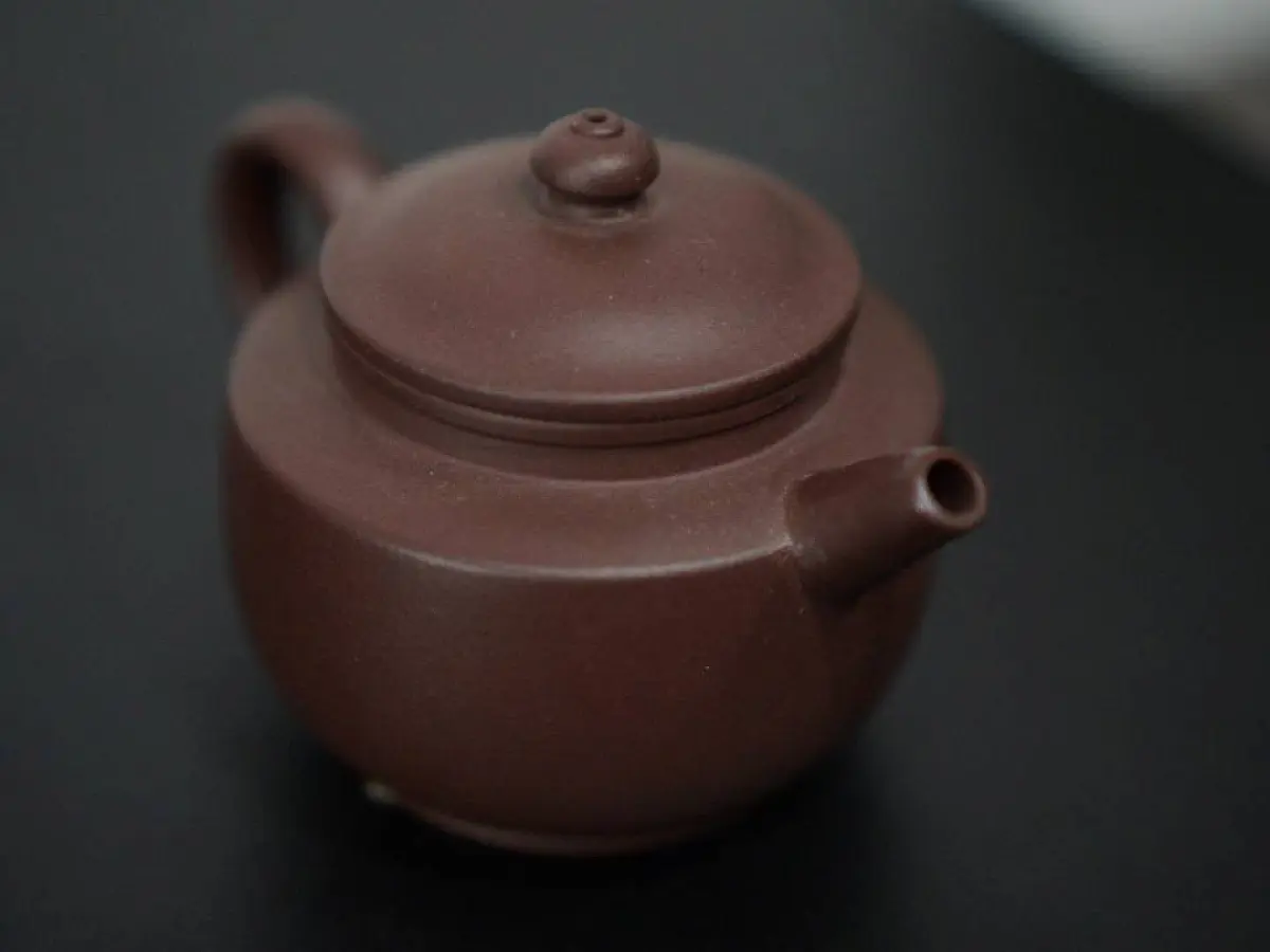 Исинский чайник, 134 мл, № 99