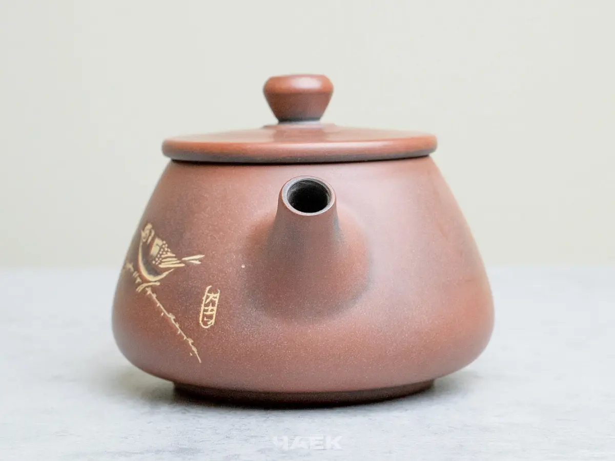 Чайник из Гуанси № 155, керамика Циньчжоу, 118 мл