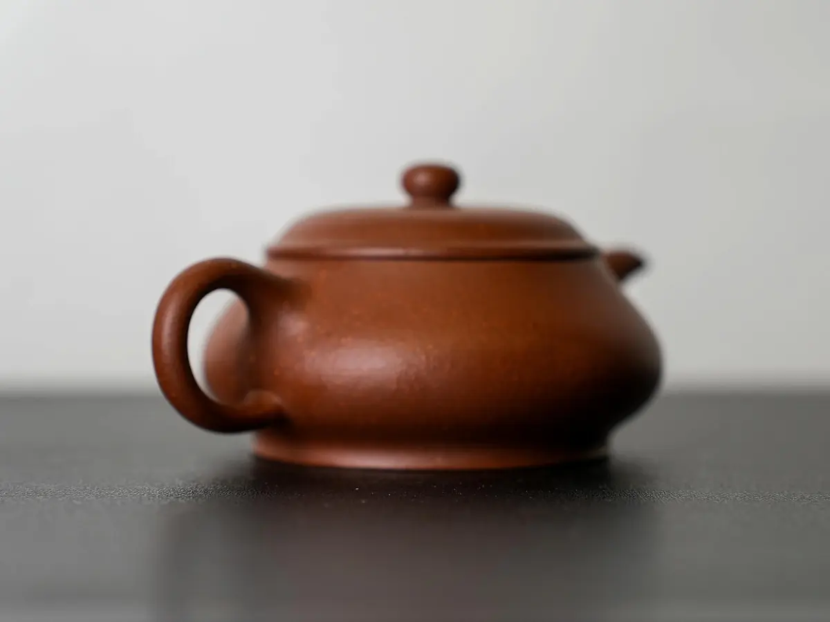 Исинский чайник, 94 мл, № 560