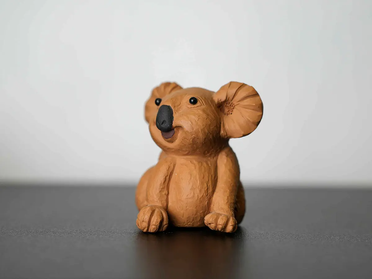 Чайная фигурка «Счастливая коала» № 93, исинская глина