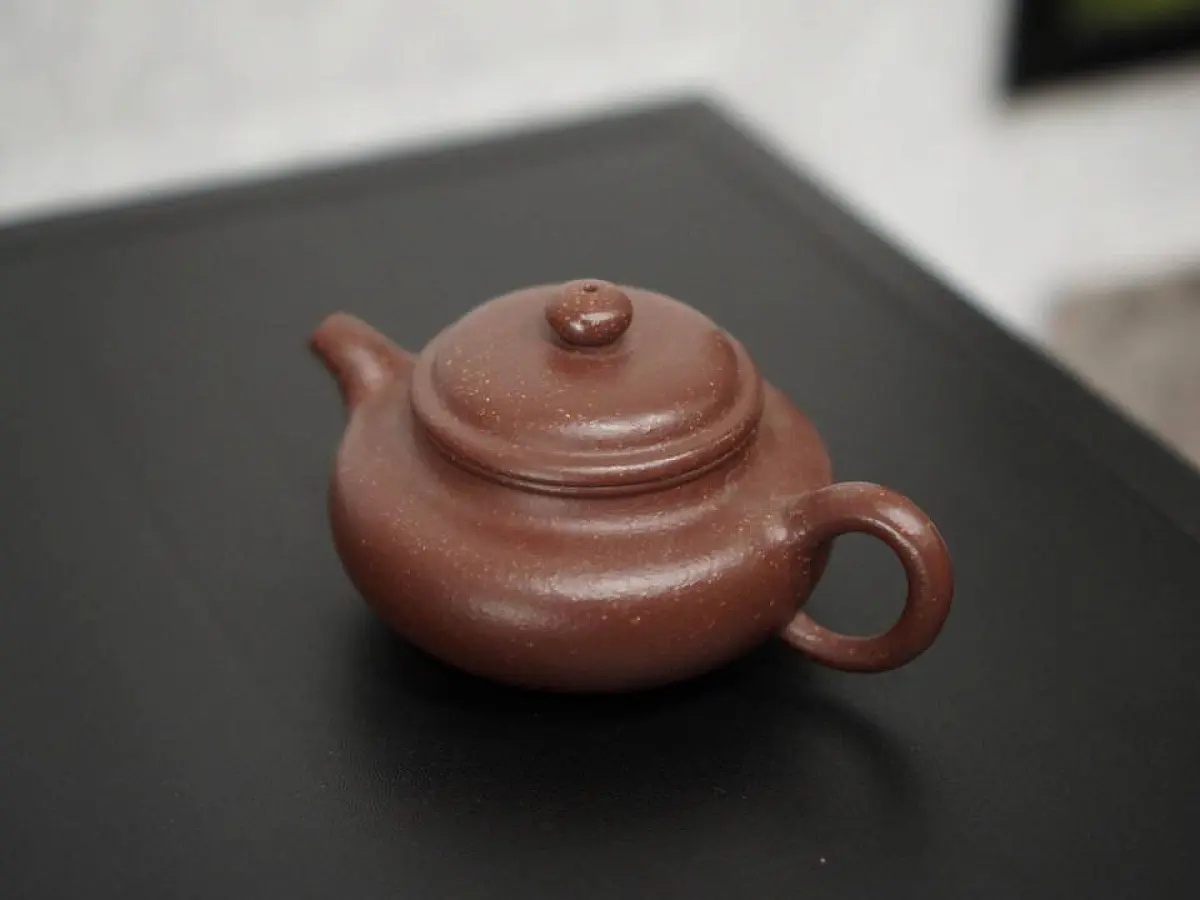 Исинский чайник, 160 мл, № 102