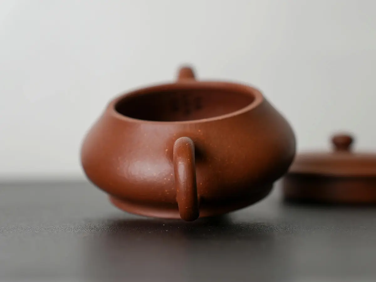 Исинский чайник, 94 мл, № 560