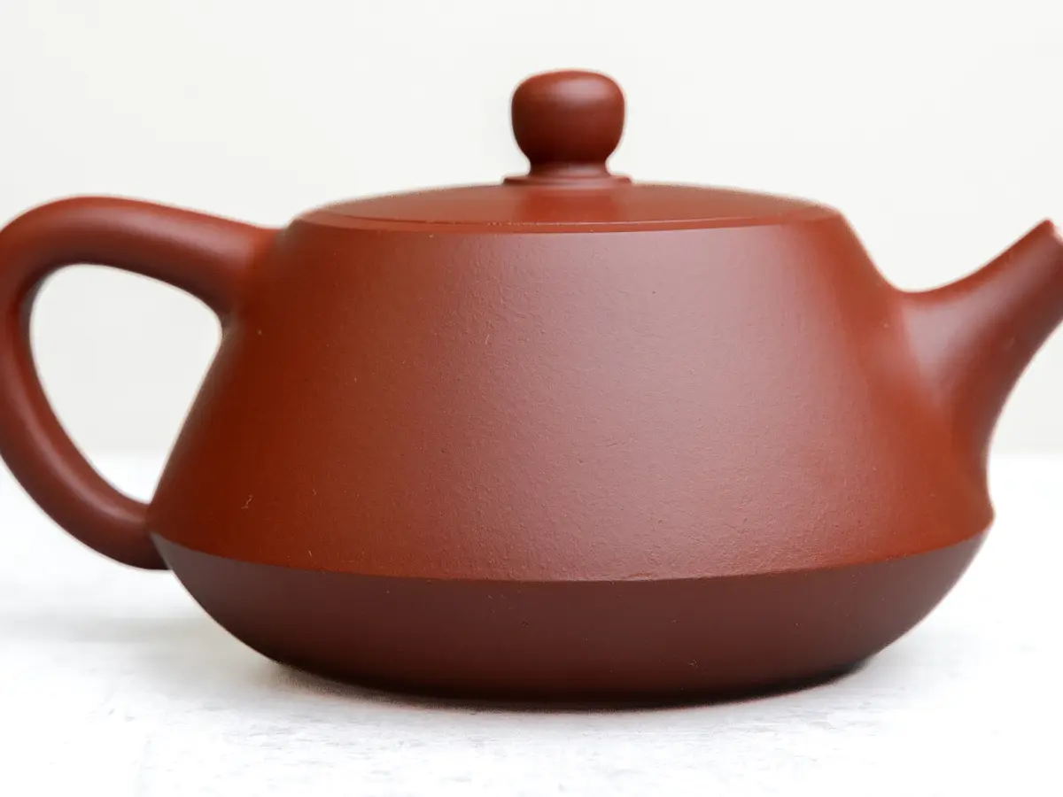 Исинский чайник, 165 мл, № 710