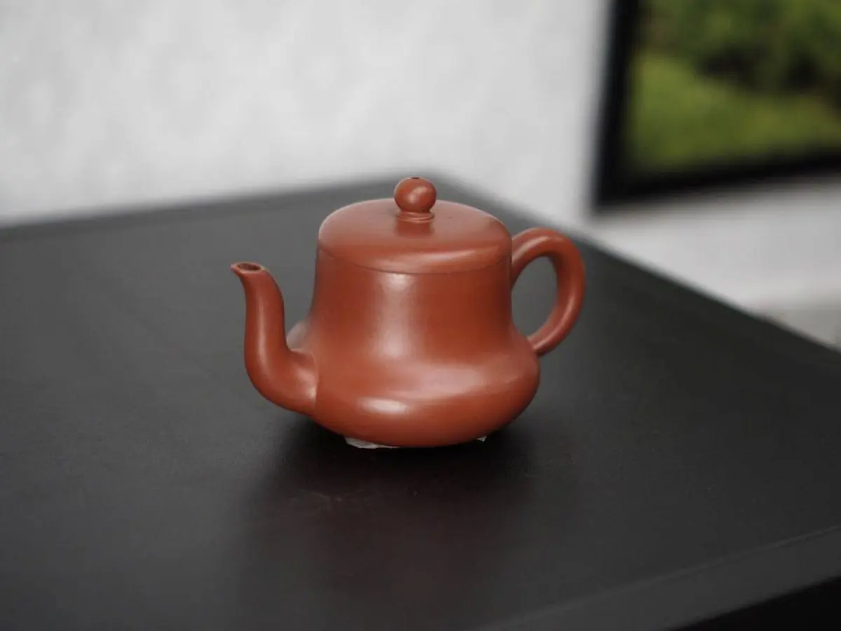 Исинский чайник, 120  мл, № 115