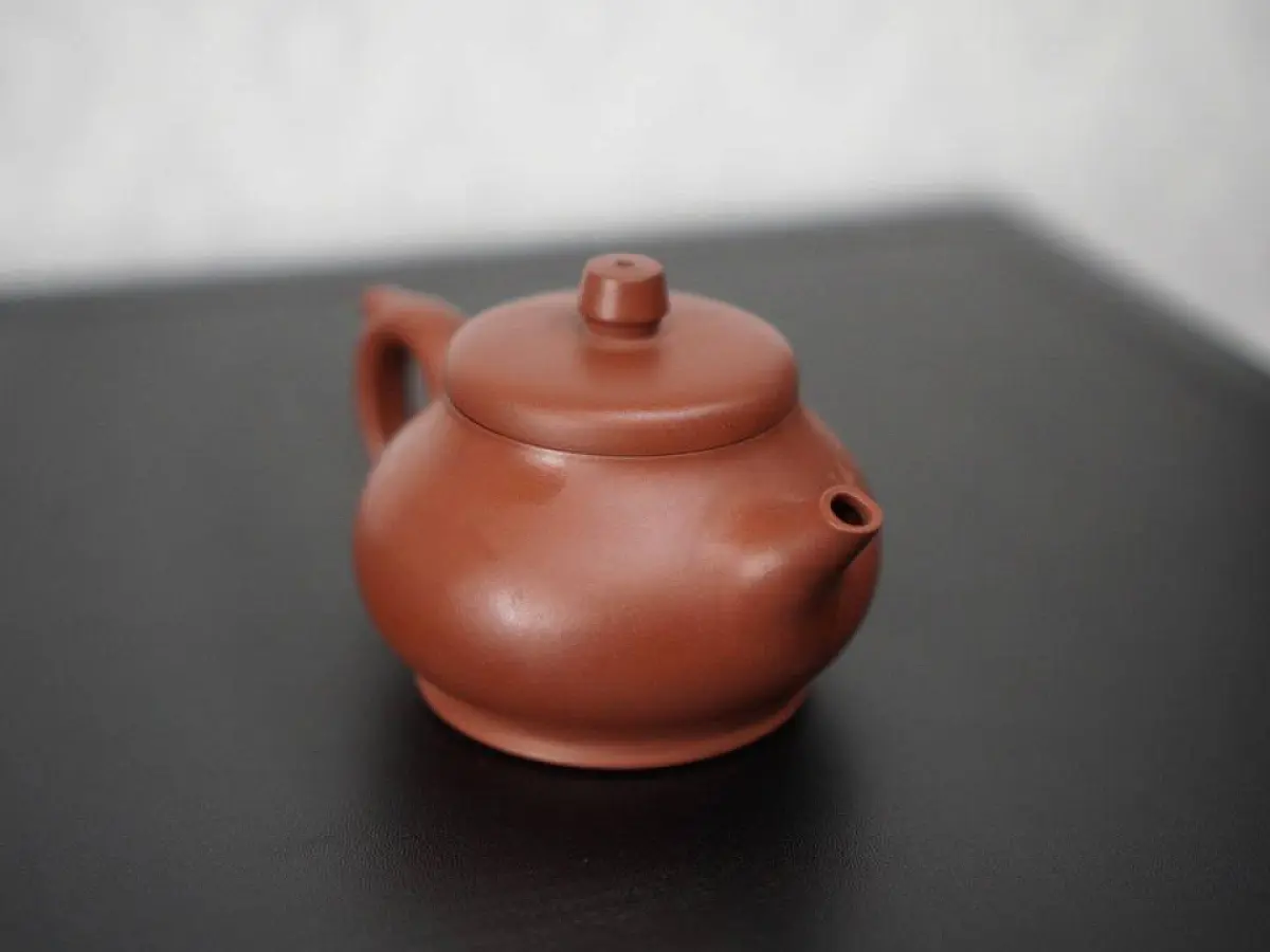 Исинский чайник, 140 мл, № 110