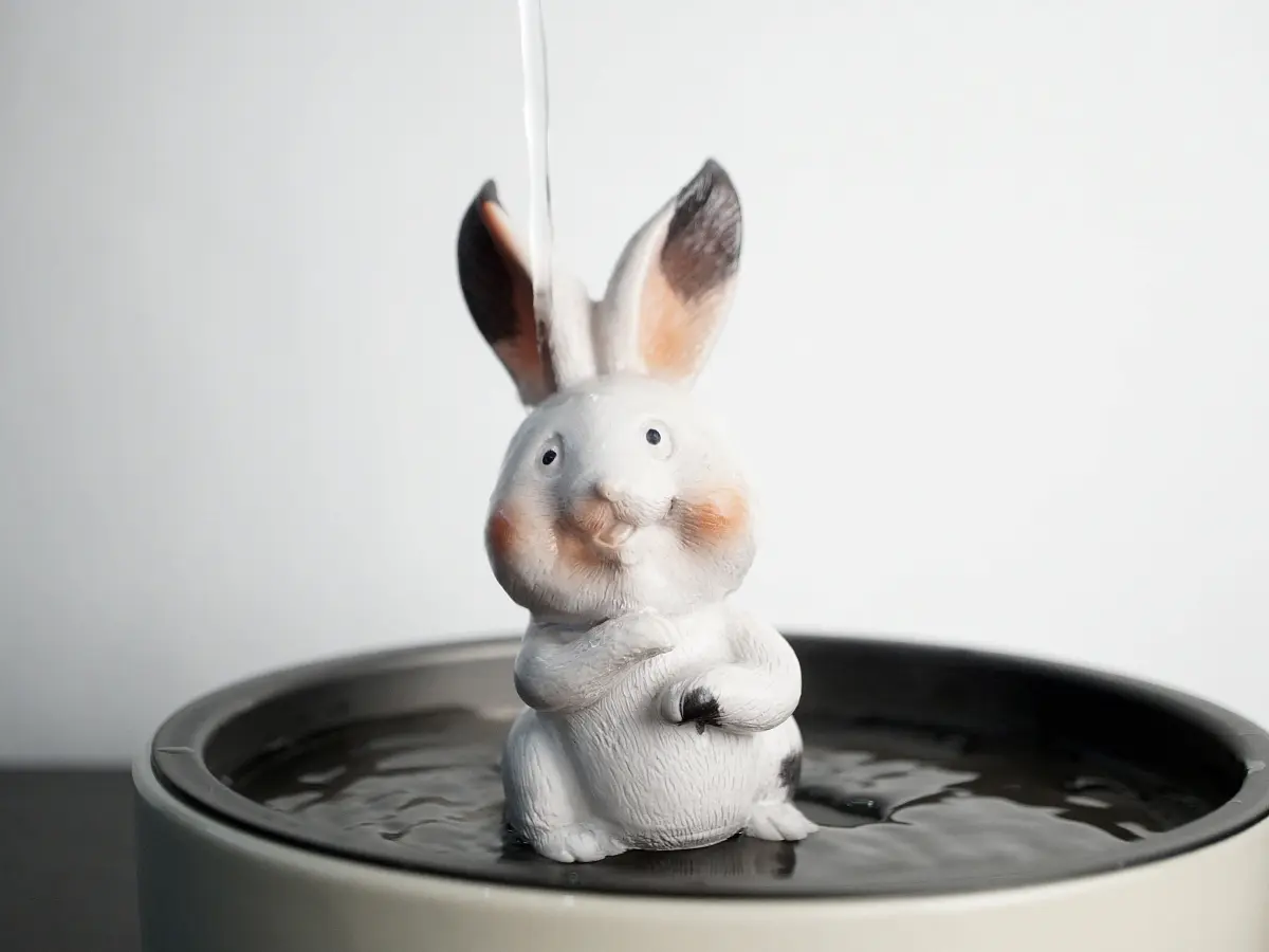 Чайная фигурка меняющая цвет «Заяц» № 1