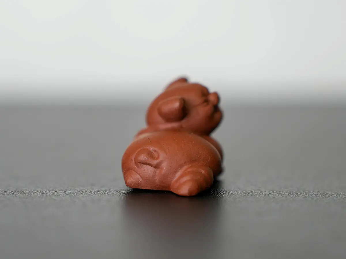 Чайная фигурка «Поросёнок» № 78, исинская глина