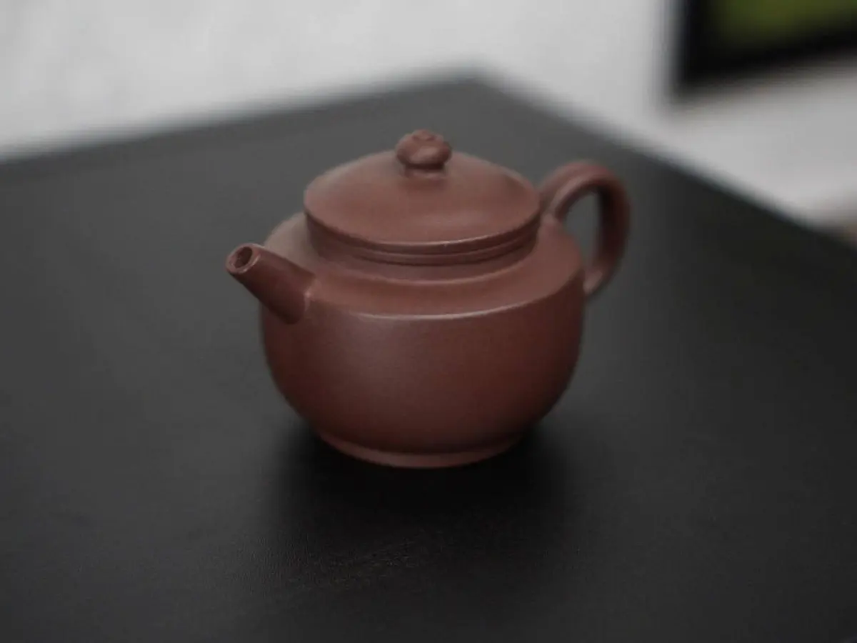 Исинский чайник, 134 мл, № 99