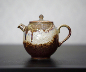 Чайники из керамики Цзиндэчжэнь