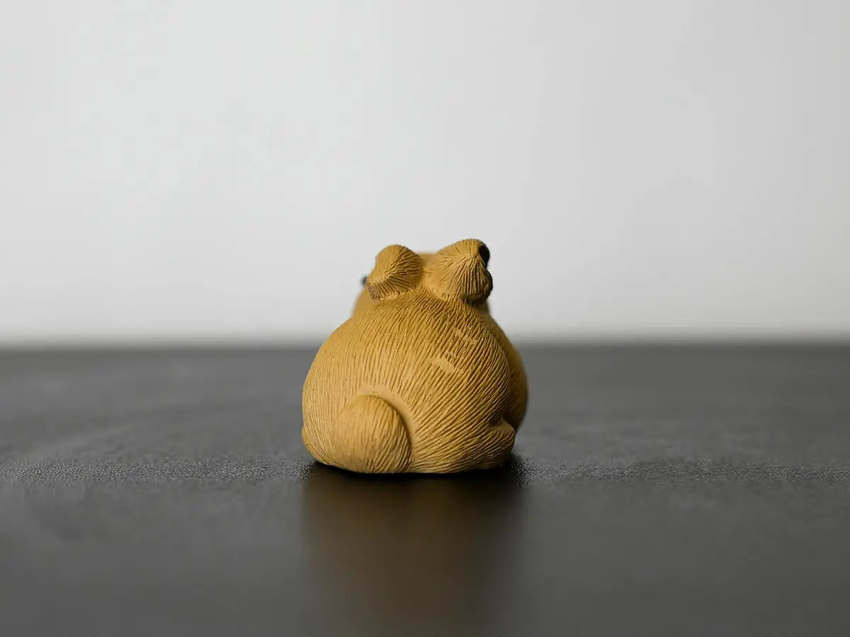 Чайная фигурка «Заяц» № 47, исинская глина