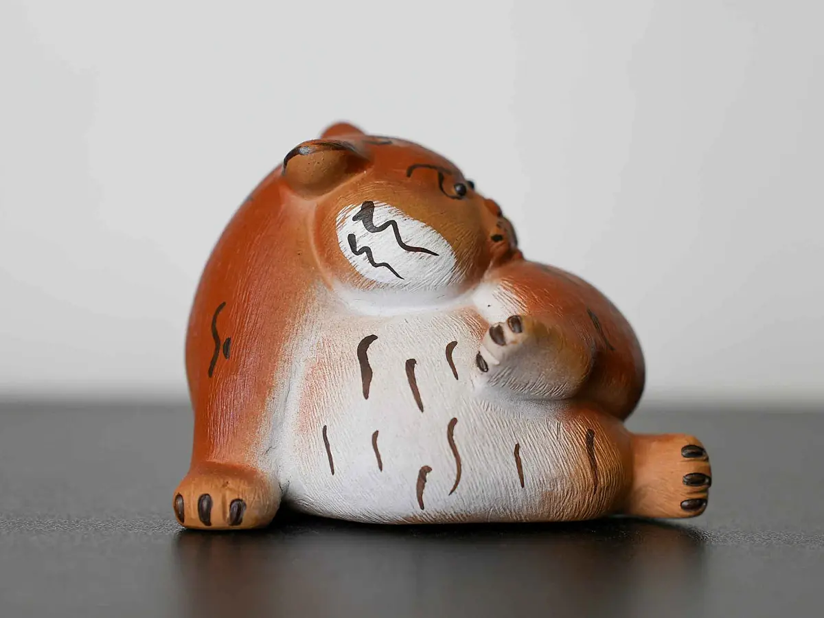 Чайная фигурка «Тигр» № 99, исинская глина