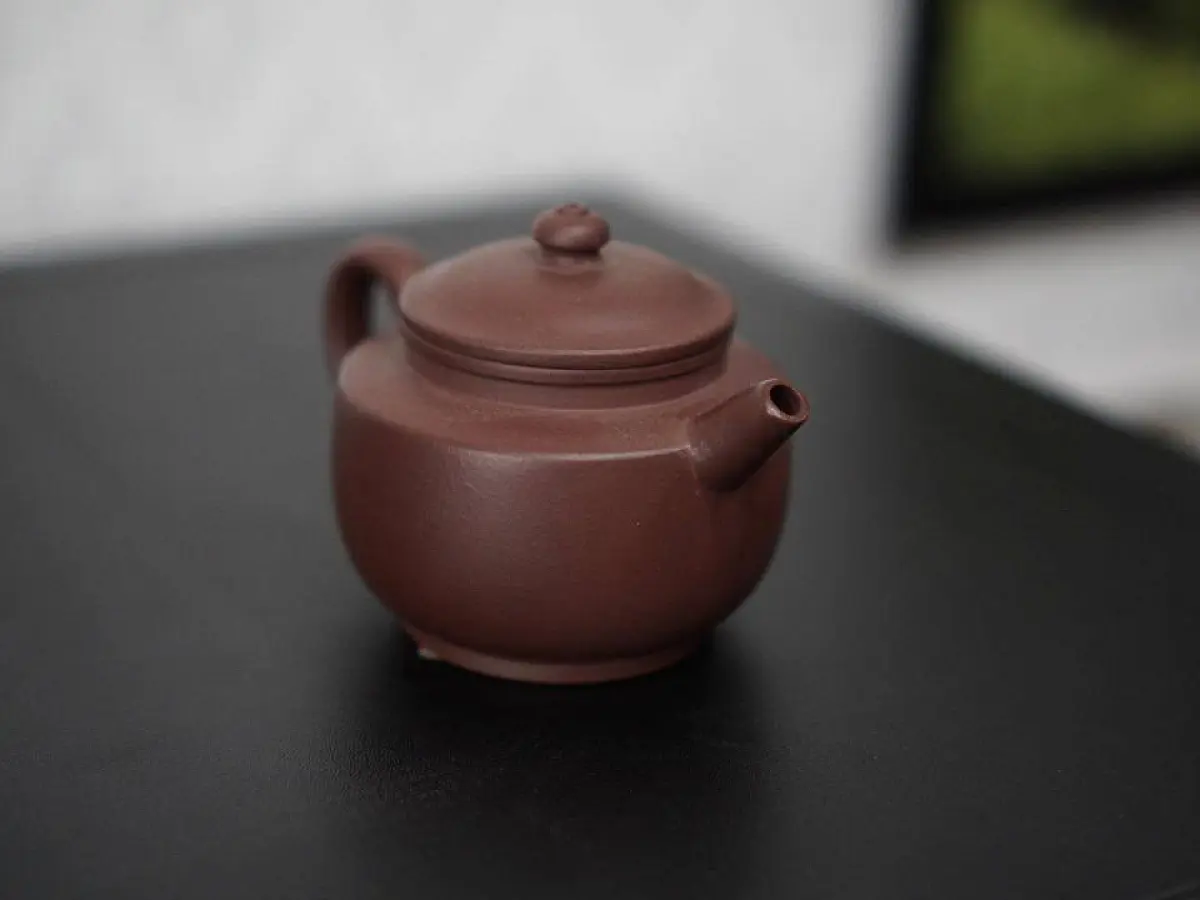 Исинский чайник, 134 мл, № 99