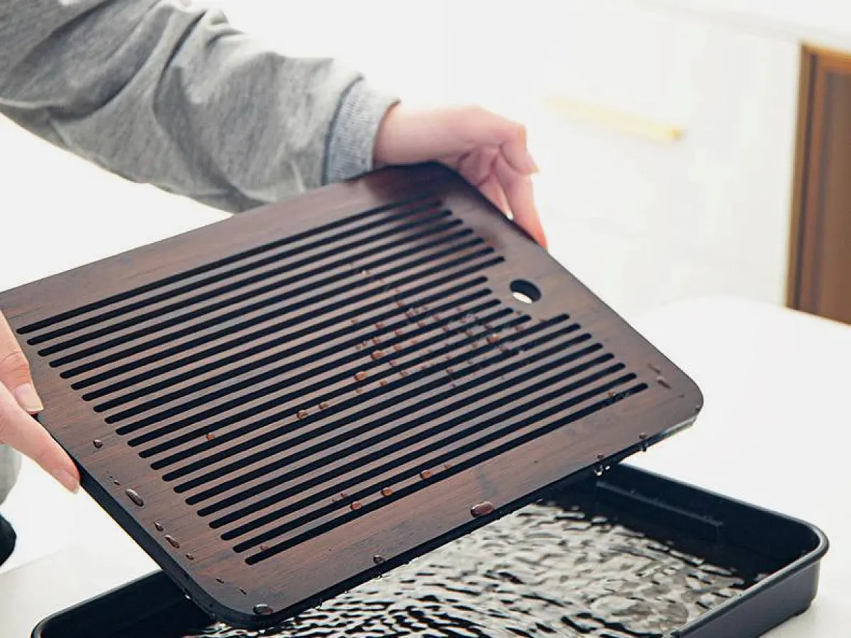 Бамбуковая чабань с пластиковым подносом № 23, размер 37х24х4 см.