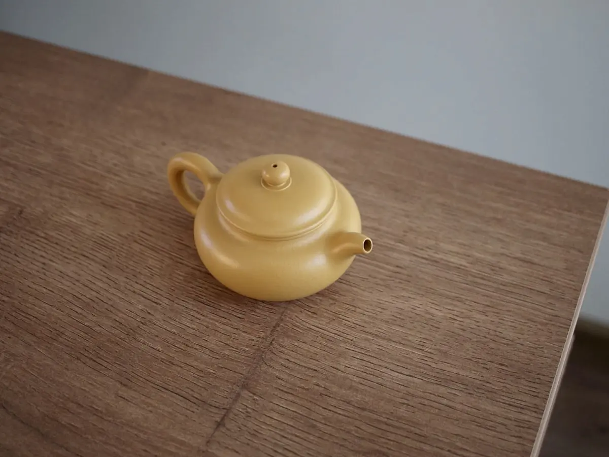 Исинский чайник, 102 мл, № 517