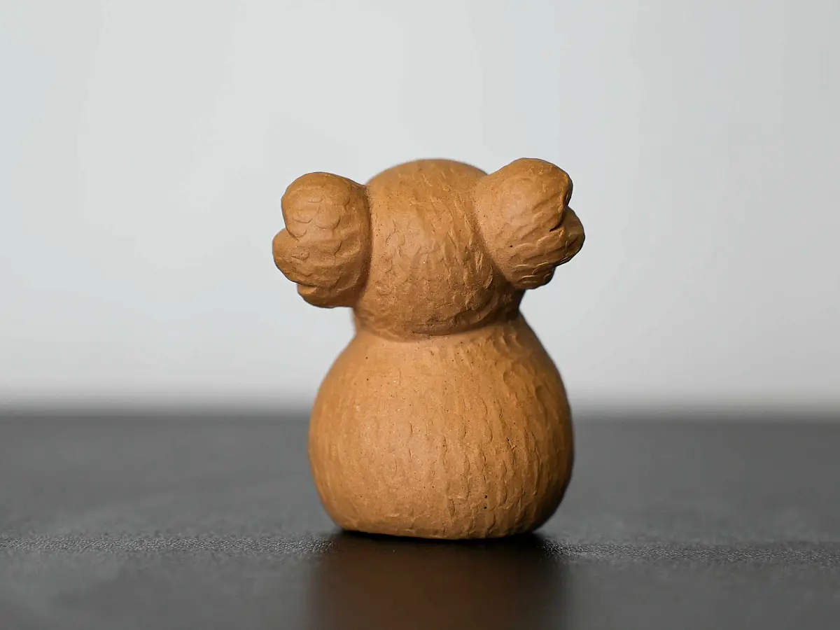 Чайная фигурка «Счастливая Коала» № 52, исинская глина