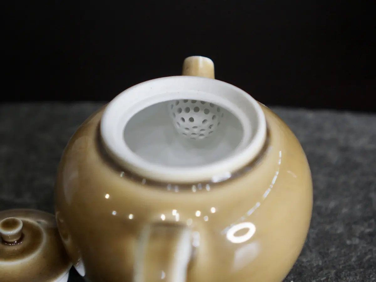 Чайник № 6, керамика Цзиндэчжэнь, 209 мл