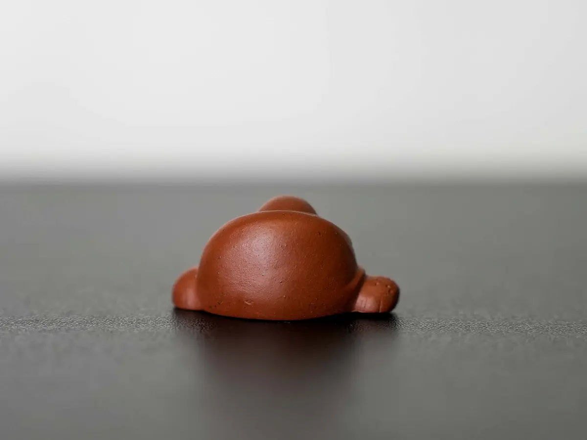 Чайная фигурка «Хотэй» № 84, исинская глина