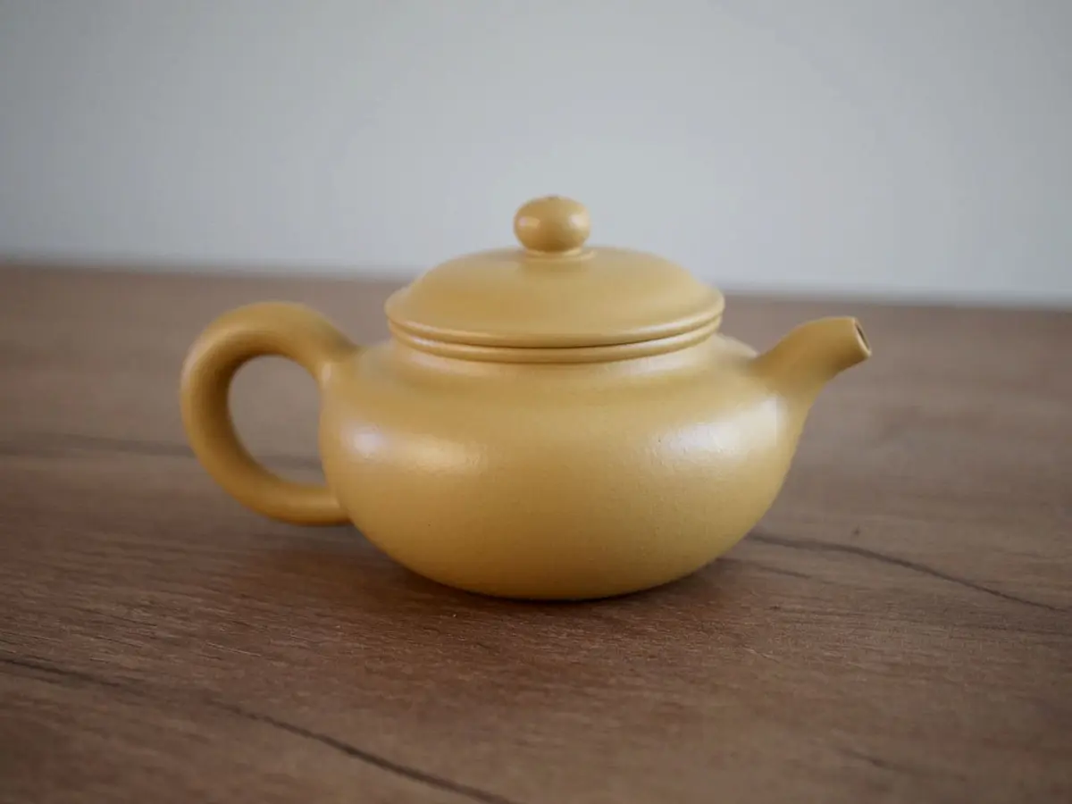 Исинский чайник, 102 мл, № 517