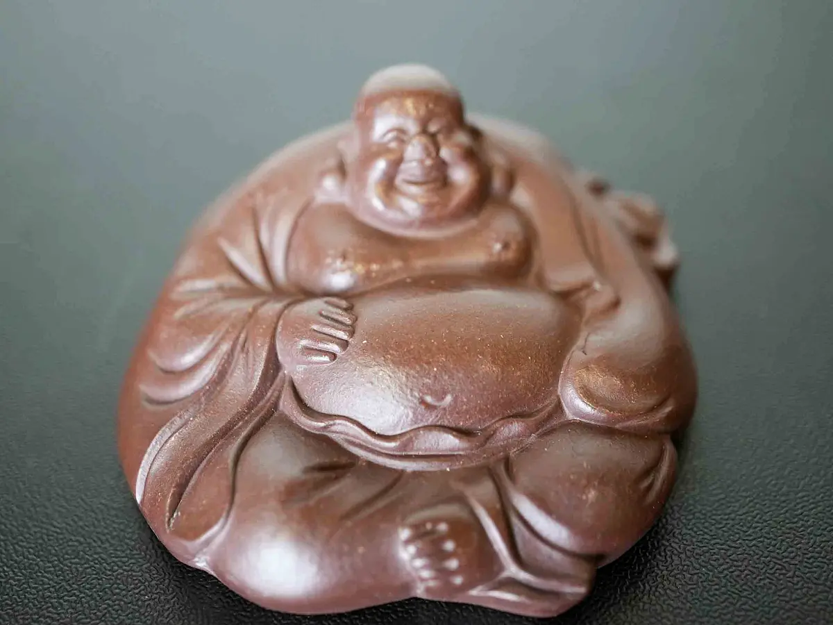 Чайная фигурка «Хотэй» № 43, исинская глина