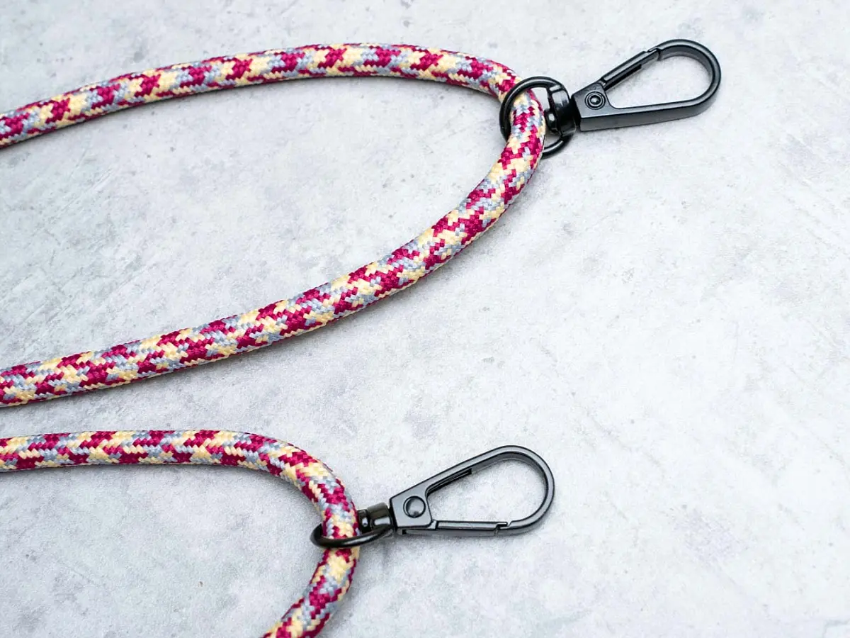 Шнурок для колбы, красно-синий