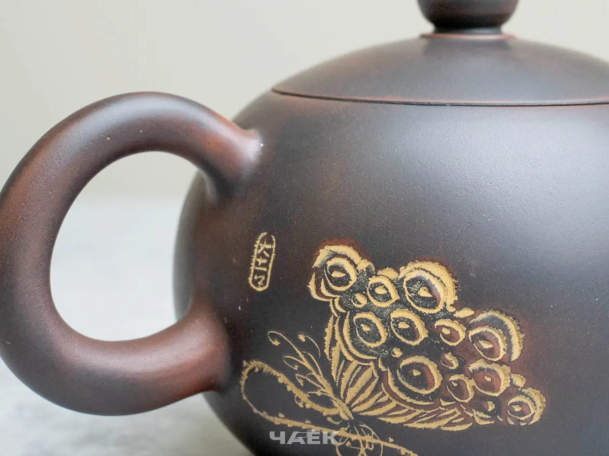 Чайник из Гуанси № 195, керамика Циньчжоу, 163 мл
